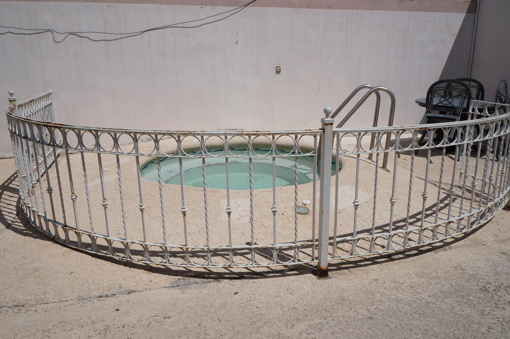 Maria Luisa Inn & Suites Juarez  Buitenkant foto