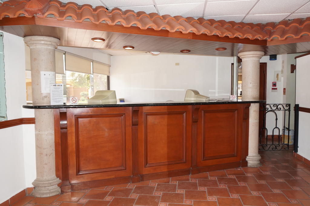 Maria Luisa Inn & Suites Juarez  Buitenkant foto