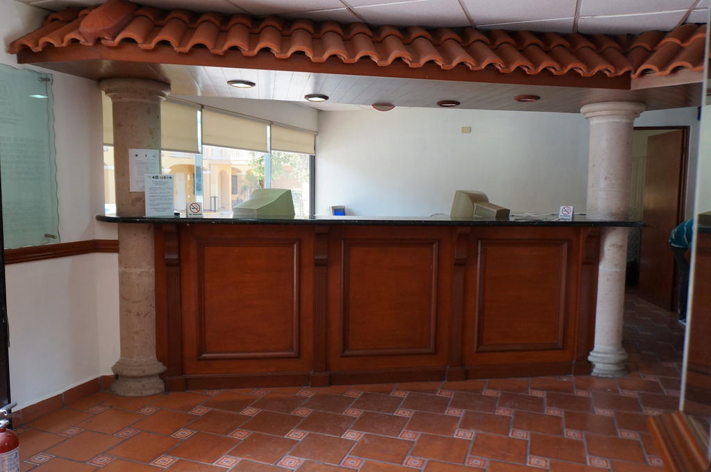 Maria Luisa Inn & Suites Juarez  Buitenkant foto